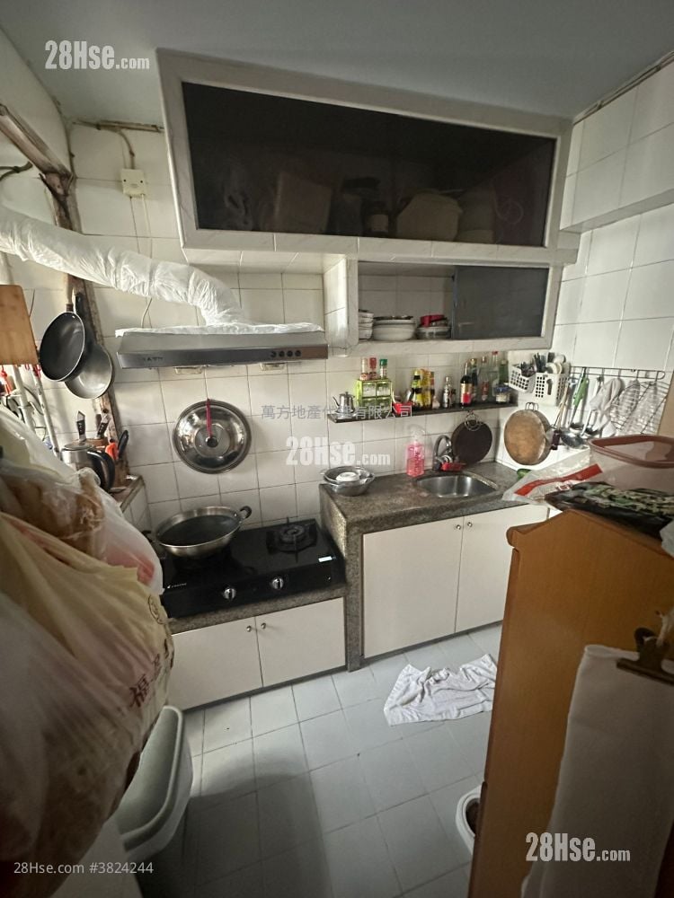 恆安邨 售盤 2 房 , 1 浴室 485 平方呎