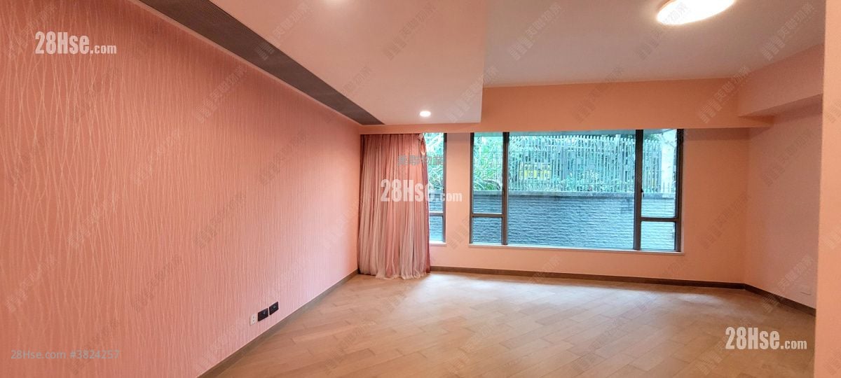 睡房 1: 柏巒第一期 售盤 5+ 房 , 5+ 浴室 3,484 平方呎