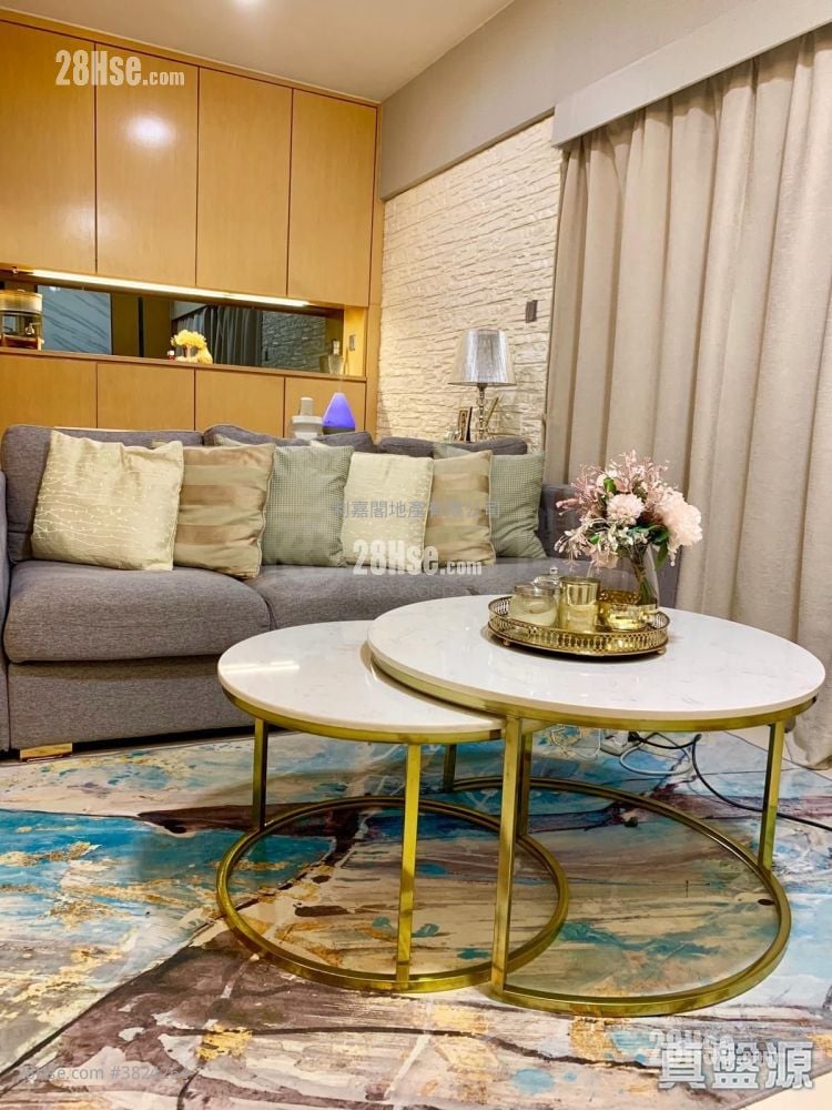 Sereno Verde Sell 4 Bedrooms 795 ft²