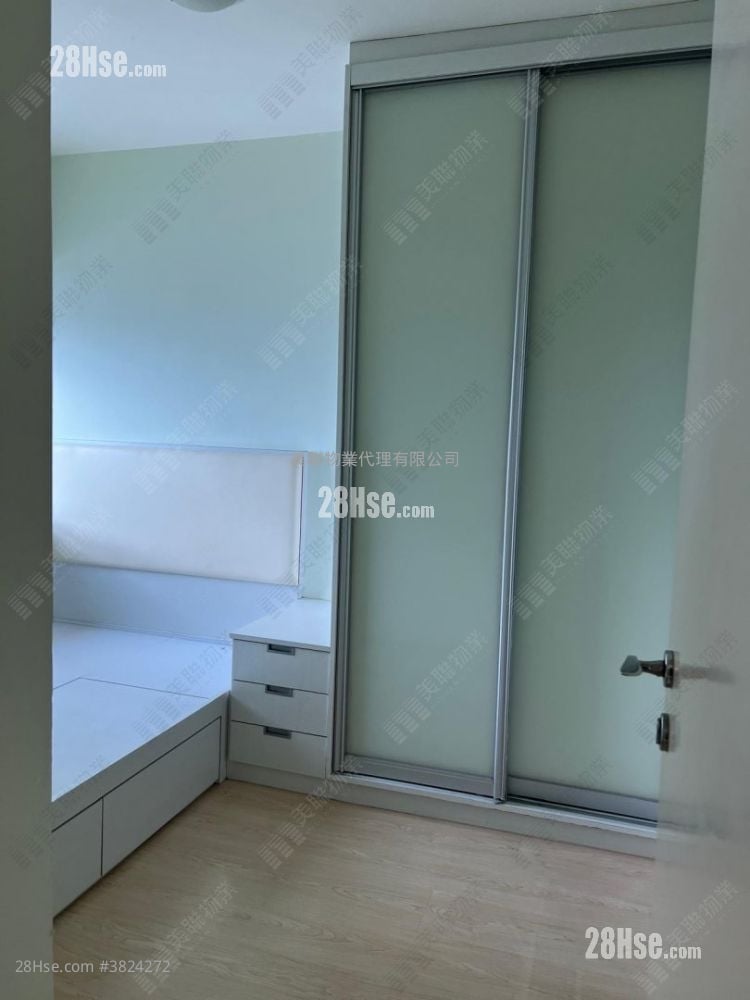 Park Central Rental 3 Bedrooms , 1 Bathroom 547 ft²