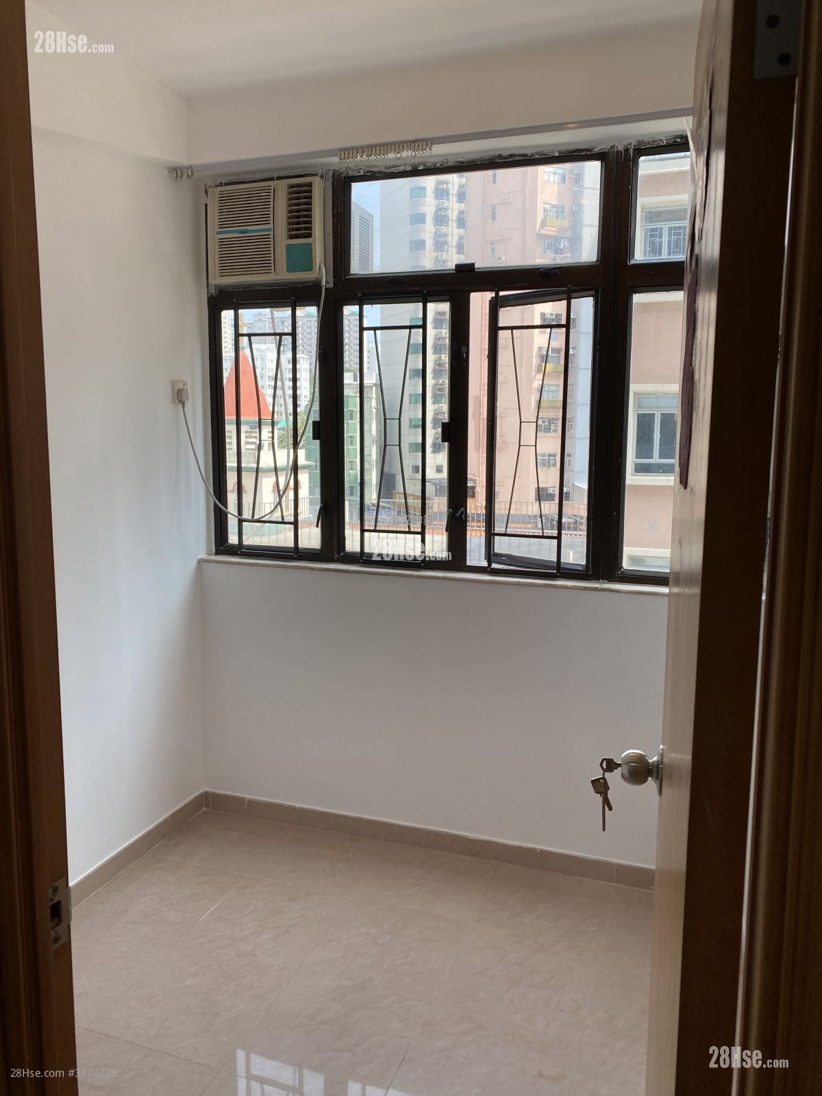 Ngai Hing Mansion Rental 1 Bedroom , 1 Bathroom 170 ft²