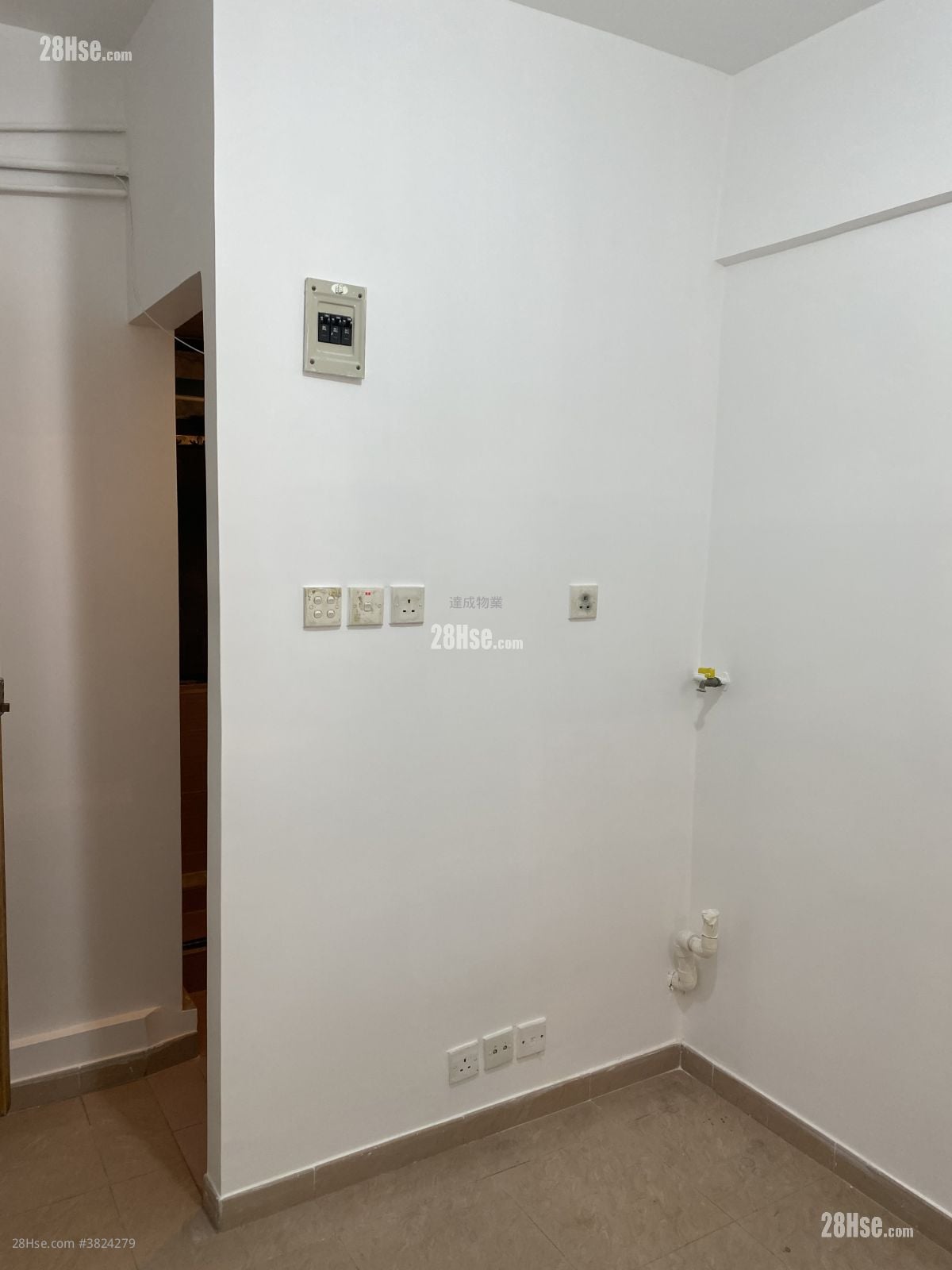 Ngai Hing Mansion Rental 1 Bedroom , 1 Bathroom 170 ft²