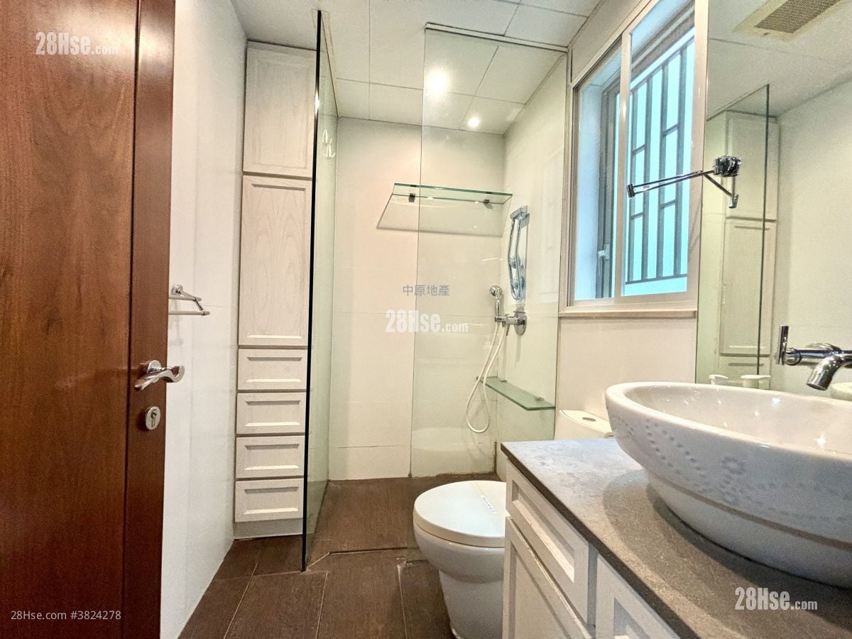 浅月湾 售盘 3 房 , 2 浴室 1,446 平方尺