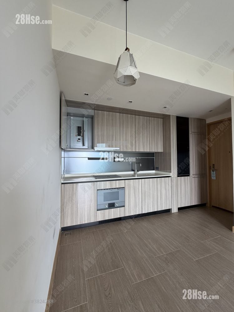 雲海 租盤 3 房 , 1 浴室 587 平方呎