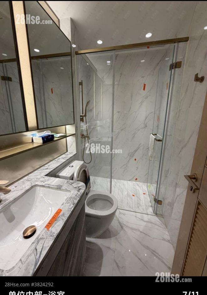 Double Coast Rental 2 Bedrooms , 1 Bathroom 455 ft²