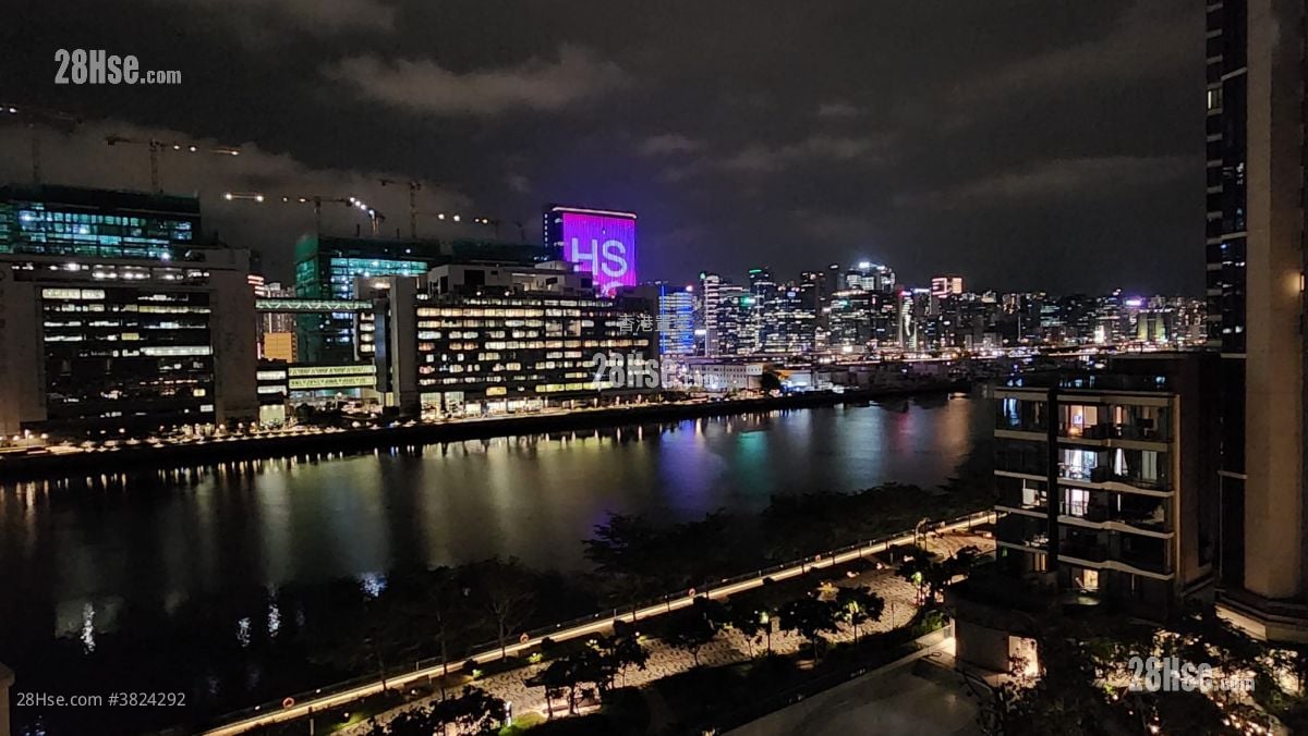 Double Coast Rental 2 Bedrooms , 1 Bathroom 455 ft²