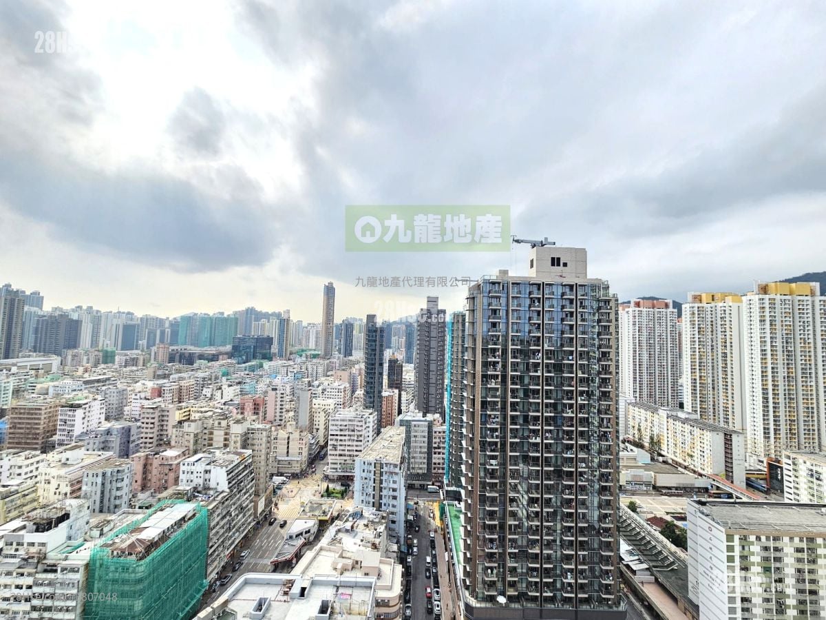 Gardenia Sell 1 Bedroom , 1 Bathroom 396 ft²