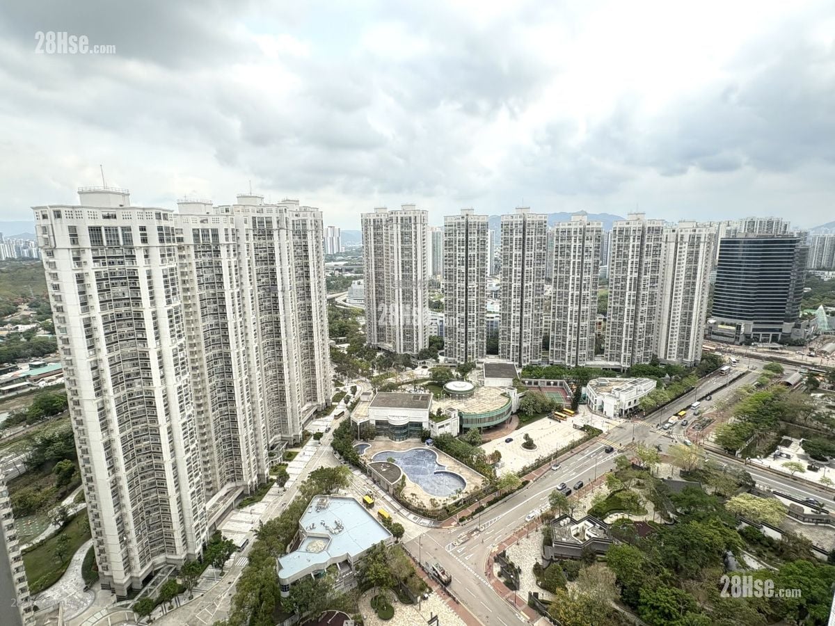 View: Kingswood Villas Rental 3 Bedrooms , 2 Bathrooms 623 ft²