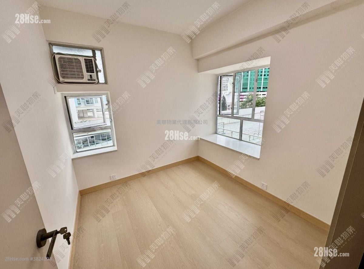 豪輝花園 售盤 3 房 463 平方呎