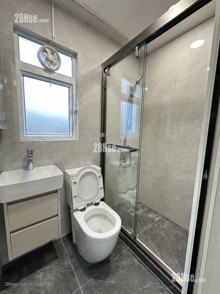 豪輝花園 售盤 3 房 463 平方呎