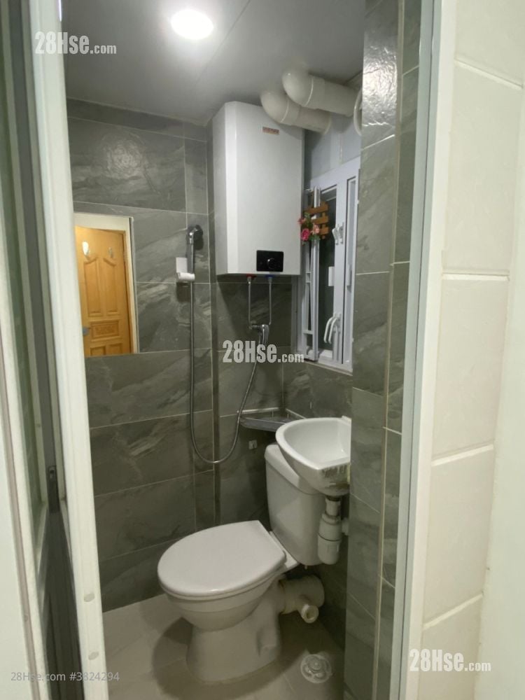 Tai Lee Building Rental 120 ft²