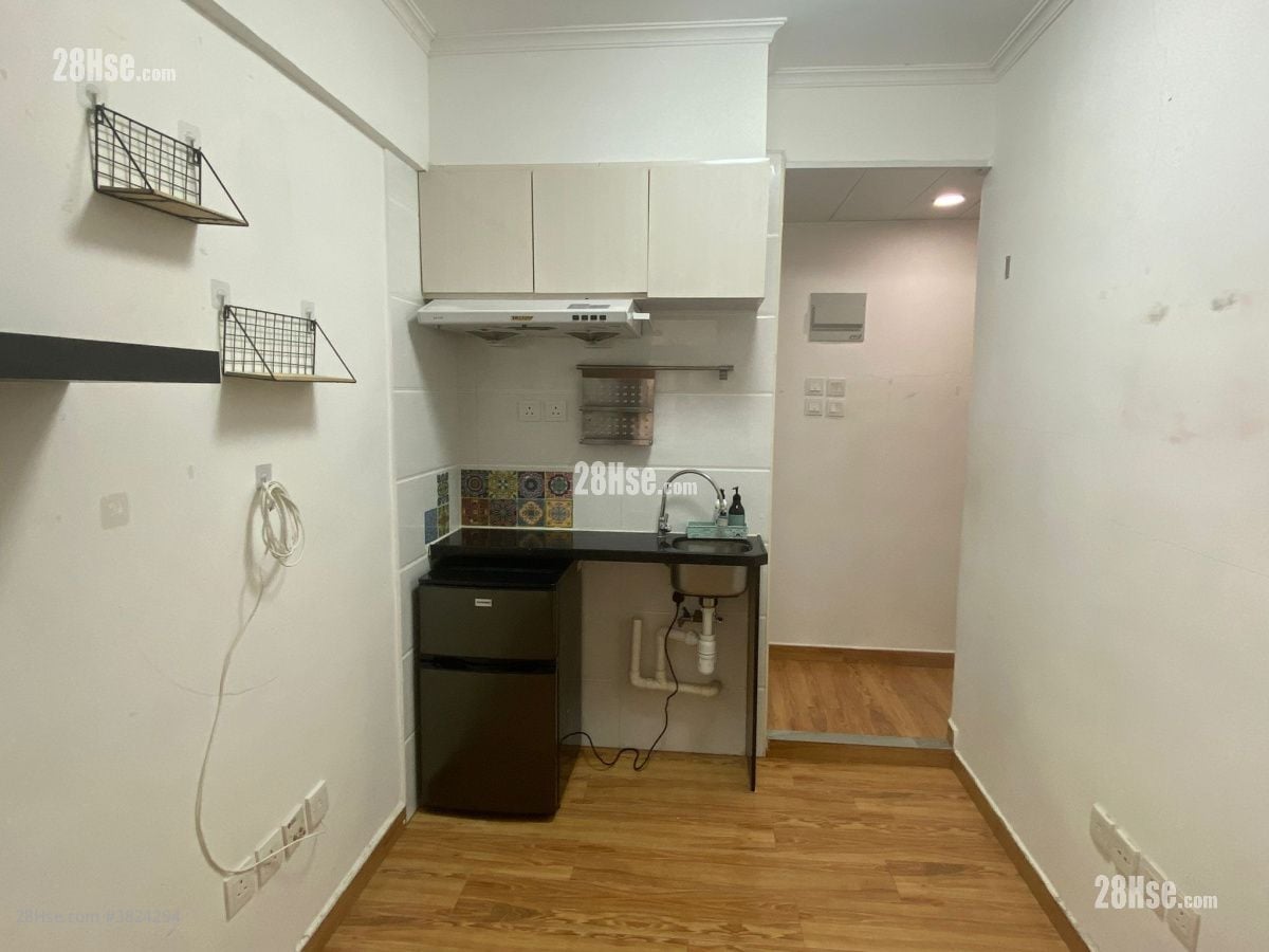 Tai Lee Building Rental 120 ft²