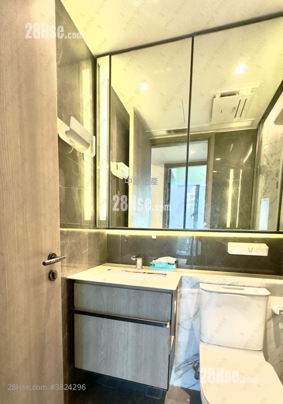 上源 售盤 2 房 , 1 浴室 551 平方呎