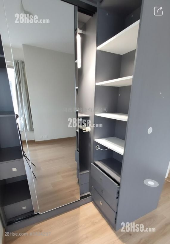 御龍山 售盤 2 房 , 1 浴室 546 平方呎