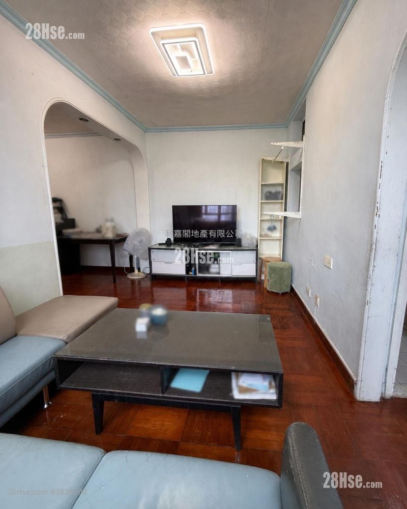 康盛花園 售盤 3 房 , 1 浴室 588 平方呎