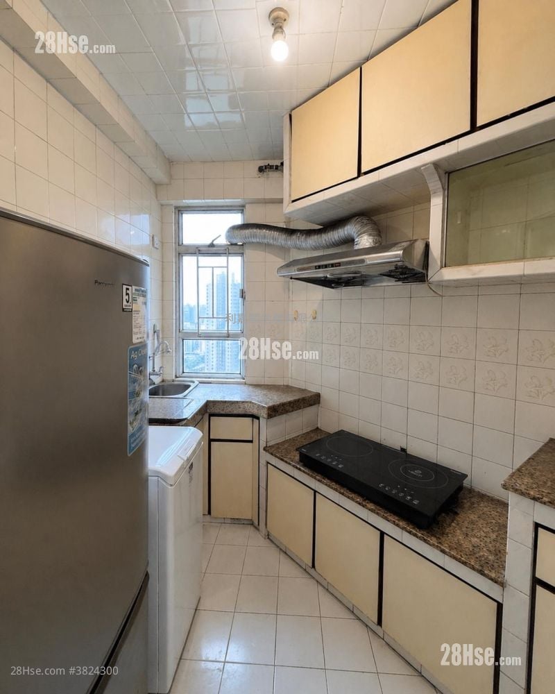 康盛花園 售盤 3 房 , 1 浴室 588 平方呎