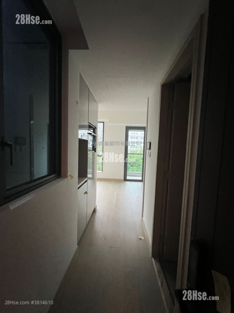 Gold Coast Bay Rental 306 ft²