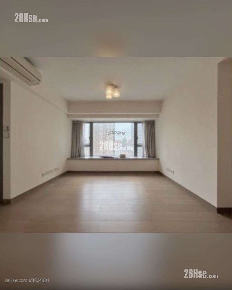 Centrepoint Rental 3 Bedrooms , 2 Bathrooms 672 ft²