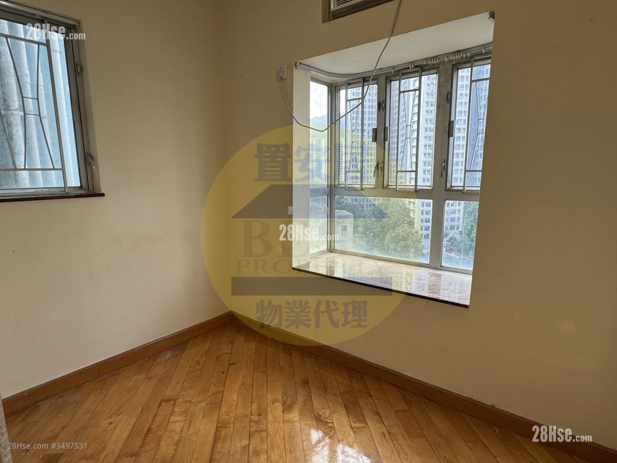 迈亚美海湾 售盘 2 房 , 1 浴室 398 平方尺