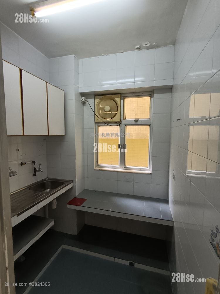 金石樓 售盤 2 房 , 1 浴室 395 平方呎