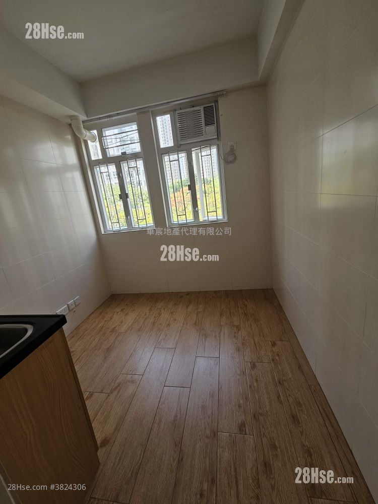 蕴崇大厦 租盘 开放式间隔 , 1 浴室 120 平方尺