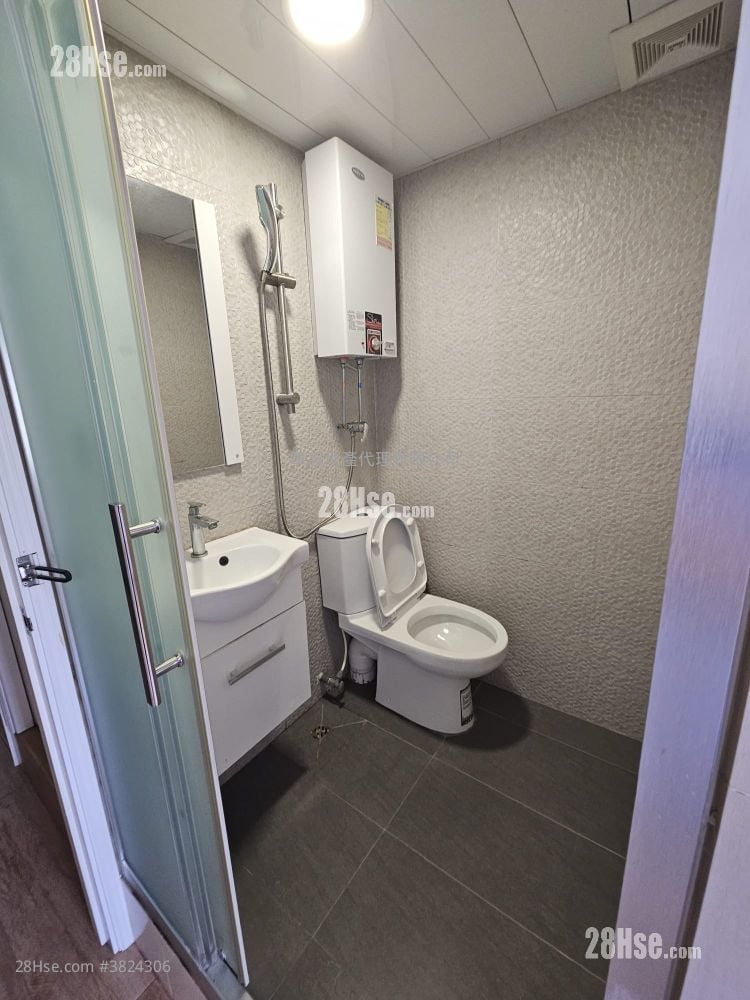 蕴崇大厦 租盘 开放式间隔 , 1 浴室 120 平方尺