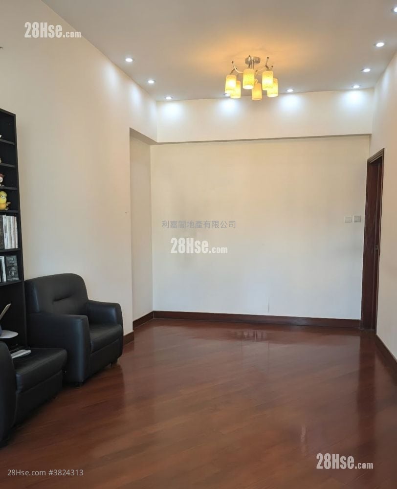 The Palazzo Sell 2 Bedrooms 546 ft²