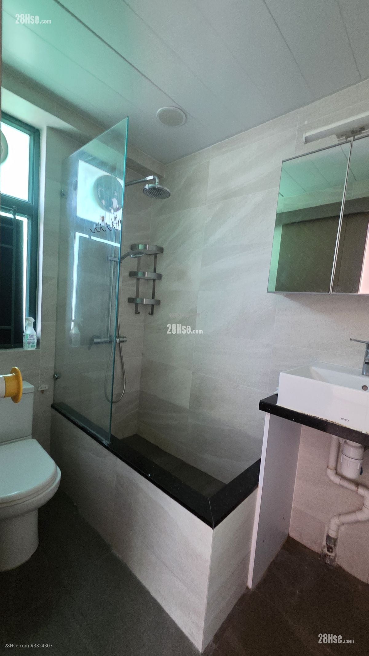 Peaksville Rental 3 Bedrooms , 2 Bathrooms 652 ft²