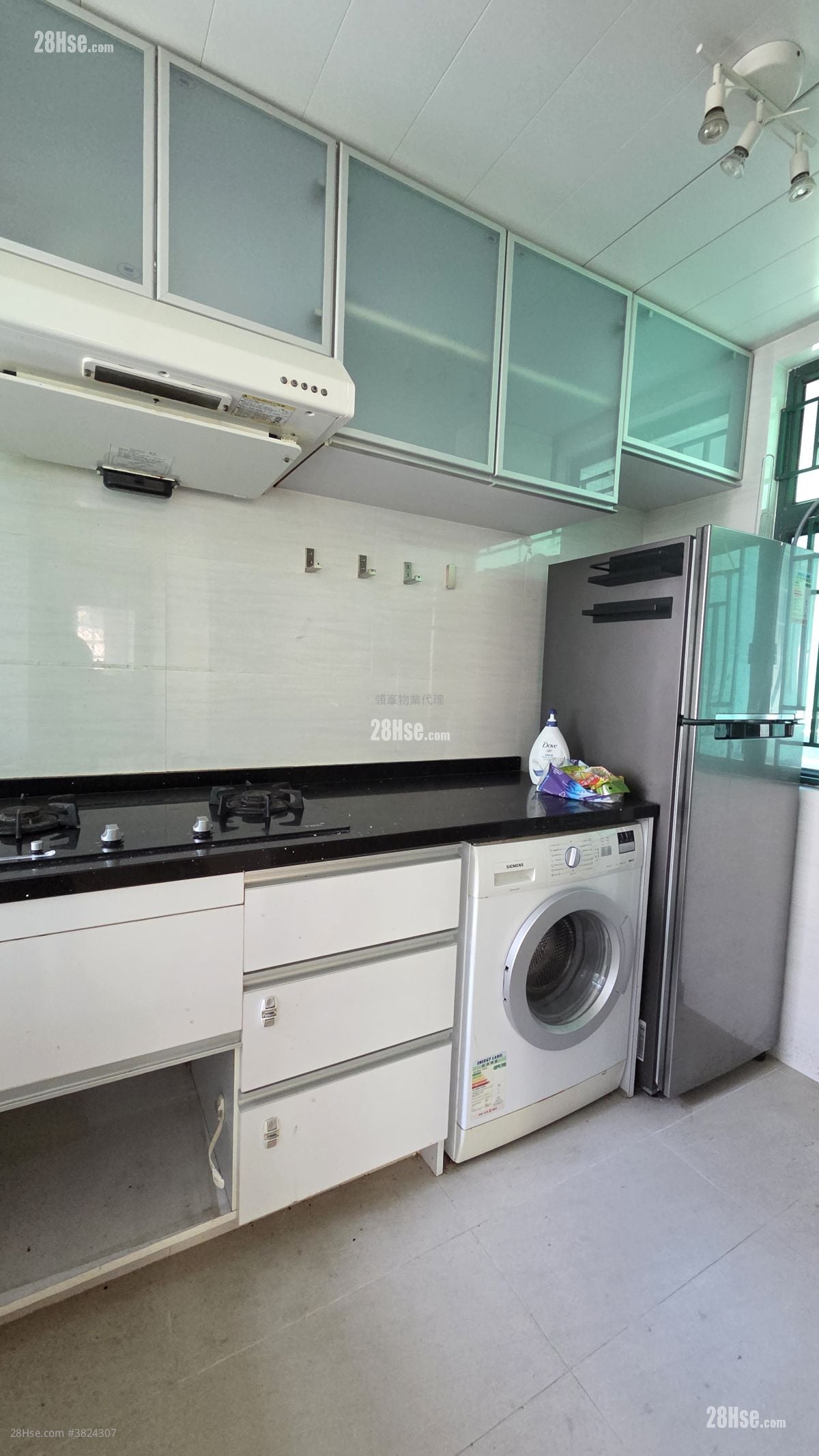 Peaksville Rental 3 Bedrooms , 2 Bathrooms 652 ft²