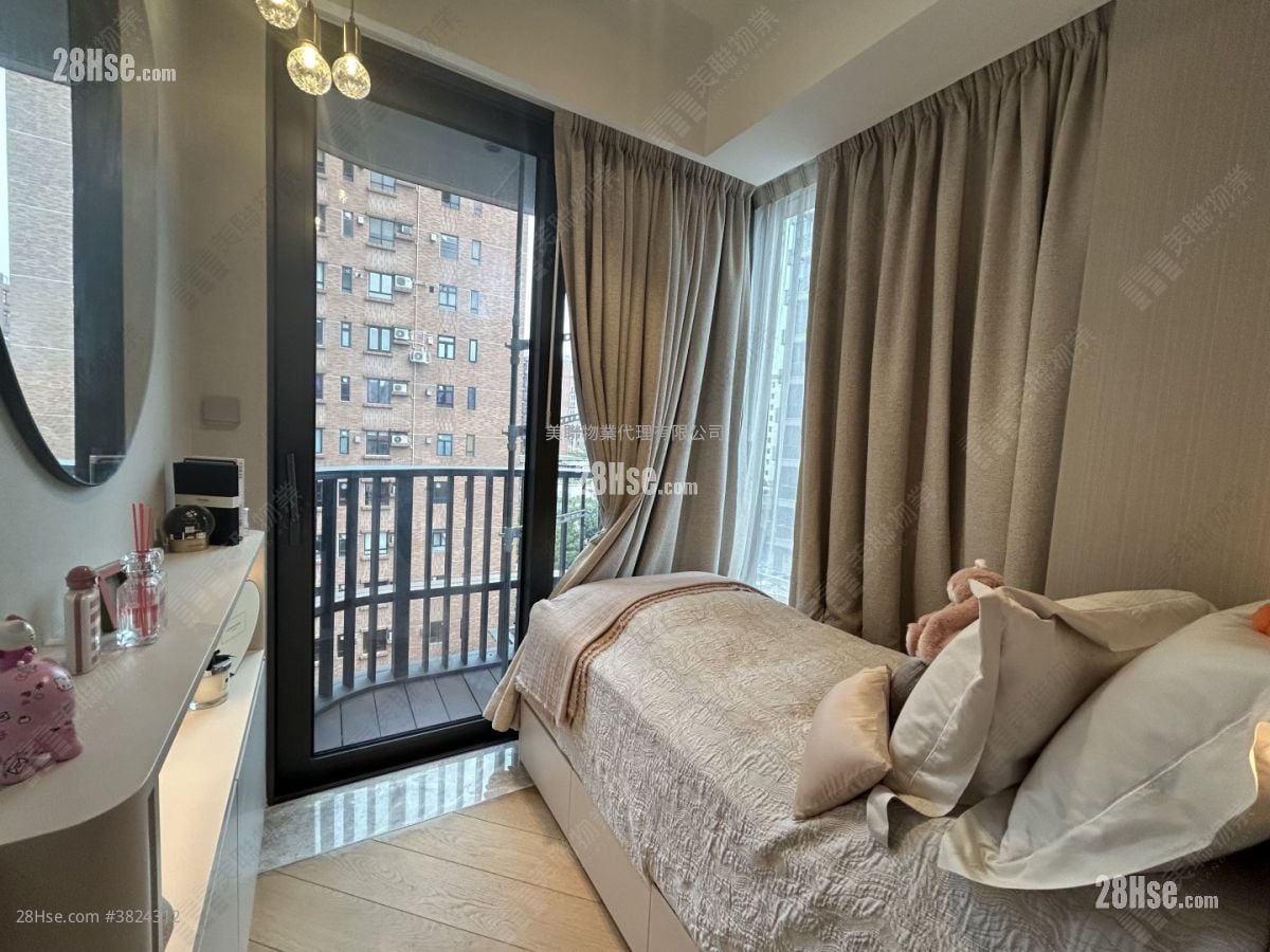 128 Waterloo 售盘 2 房 579 平方尺