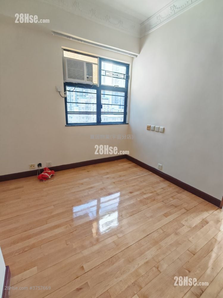 永隆大廈 租盤 2 房 , 1 浴室 280 平方呎