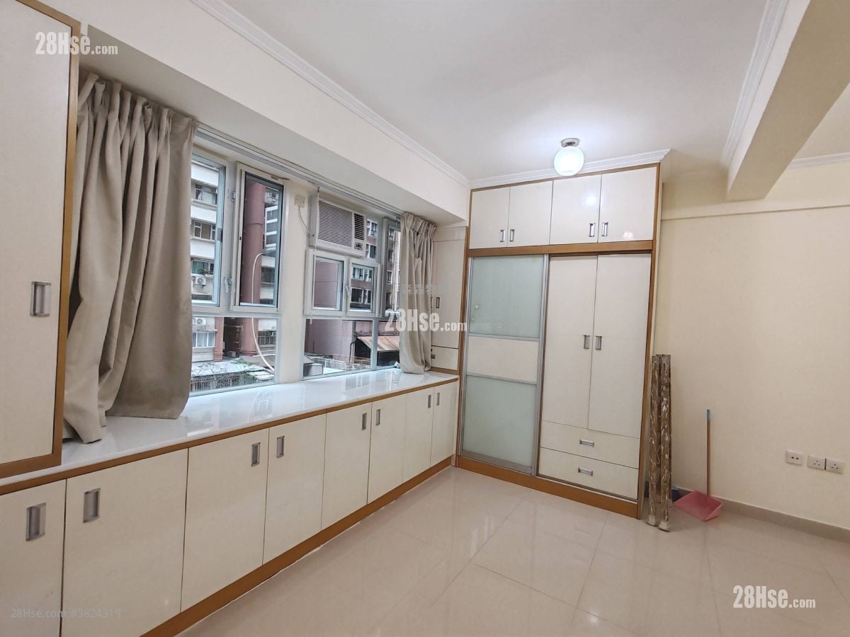 Yee Bo Mansion Rental Studio , 1 Bathroom 290 ft²