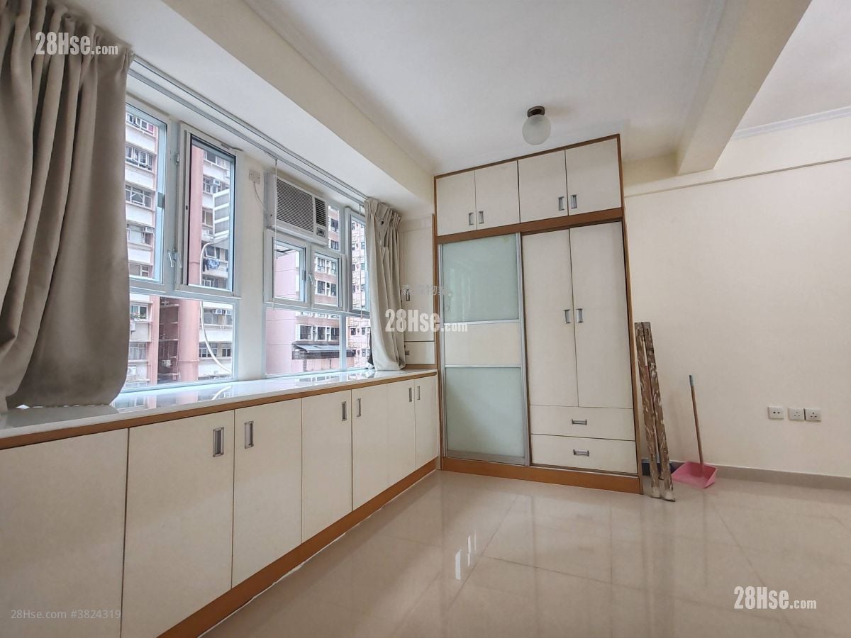 Yee Bo Mansion Rental Studio , 1 Bathroom 290 ft²