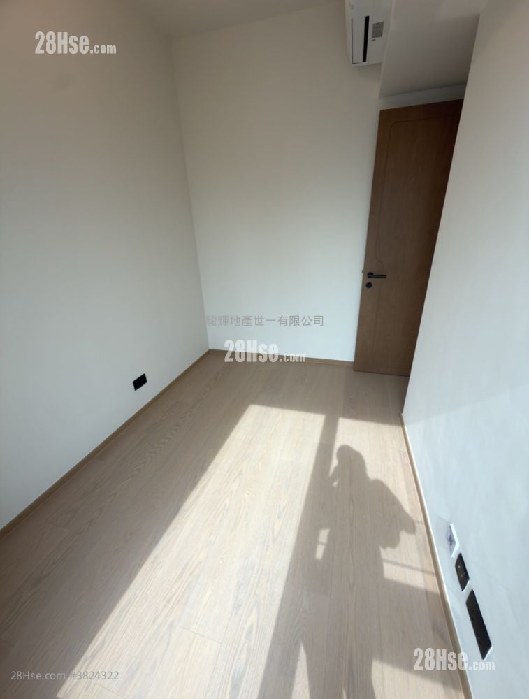 Topside Residence Rental 2 Bedrooms , 1 Bathroom 423 ft²