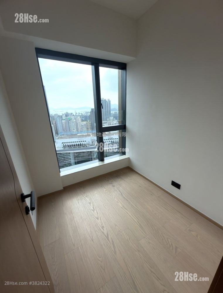 Topside Residence Rental 2 Bedrooms , 1 Bathroom 423 ft²