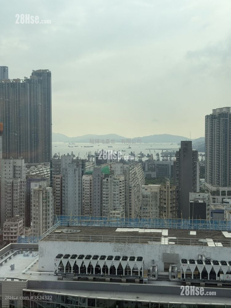 Topside Residence Rental 2 Bedrooms , 1 Bathroom 423 ft²