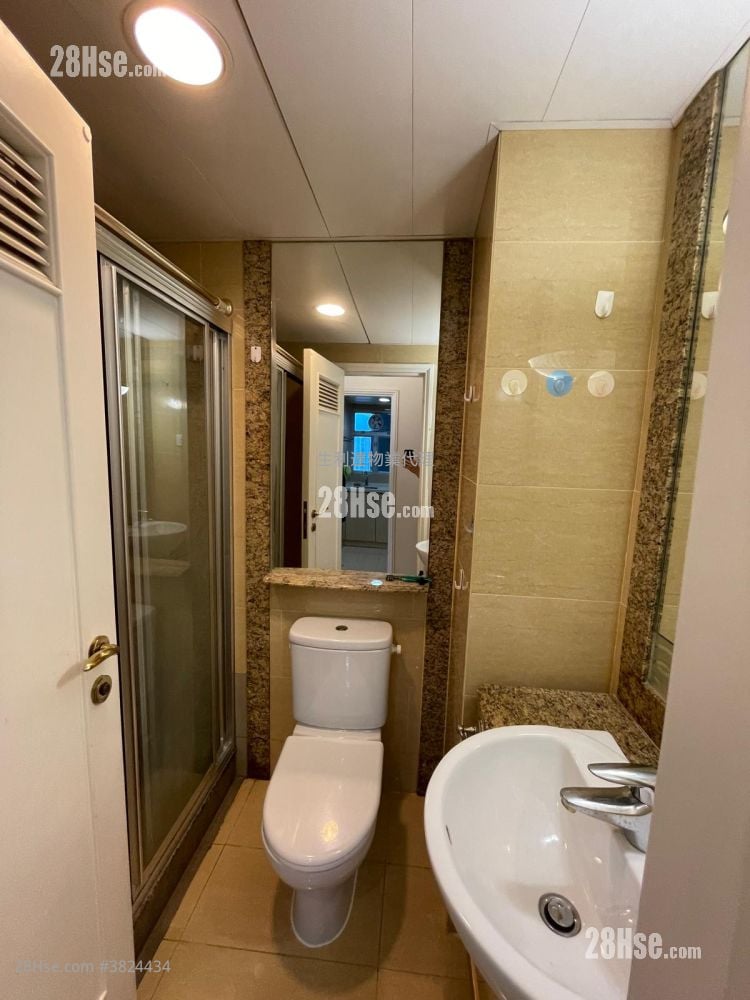 傲雲峰 售盤 2 房 , 1 浴室 452 平方呎