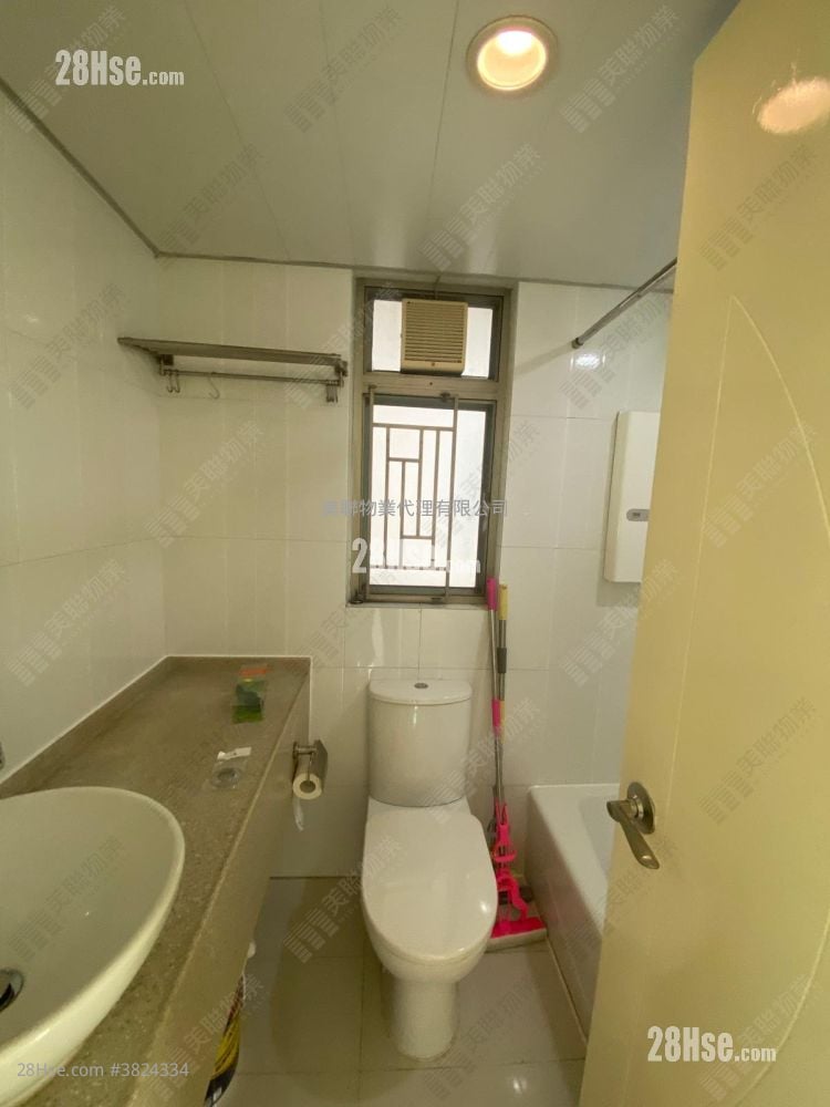 Tseung Kwan O Plaza Sell 3 Bedrooms , 1 Bathroom 538 ft²