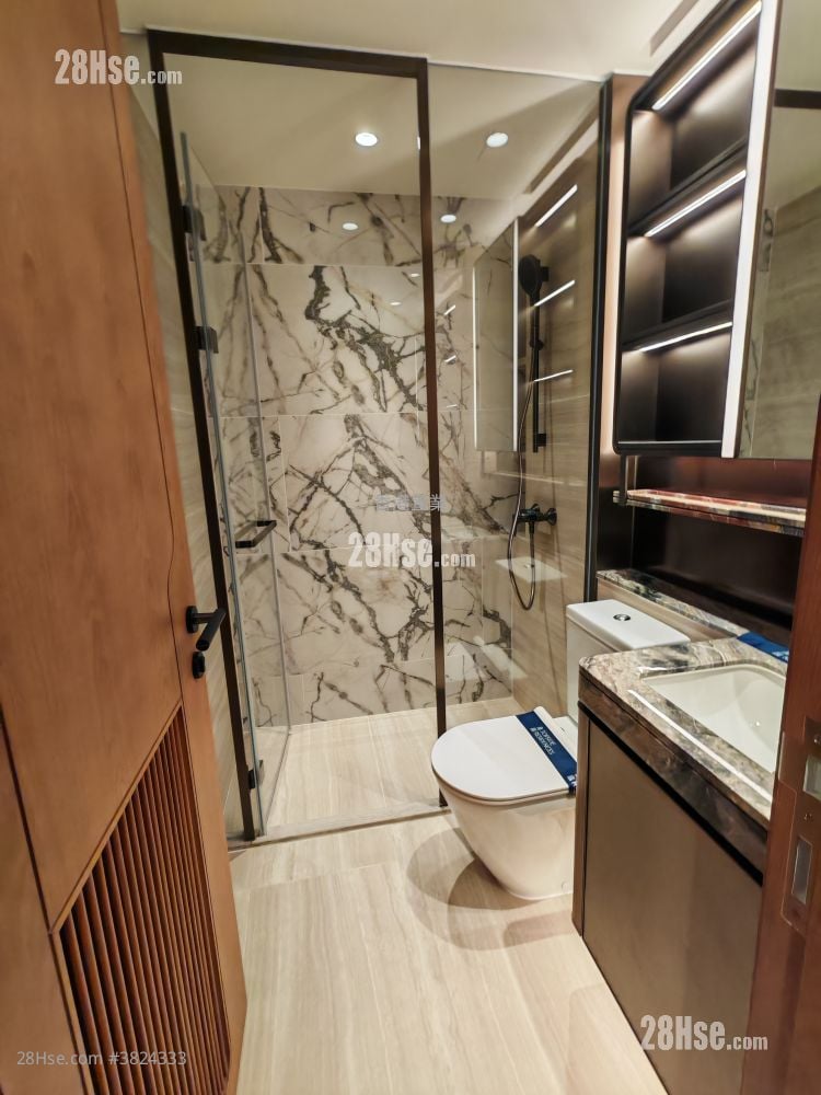 高臨 租盤 2 房 , 1 浴室 382 平方呎