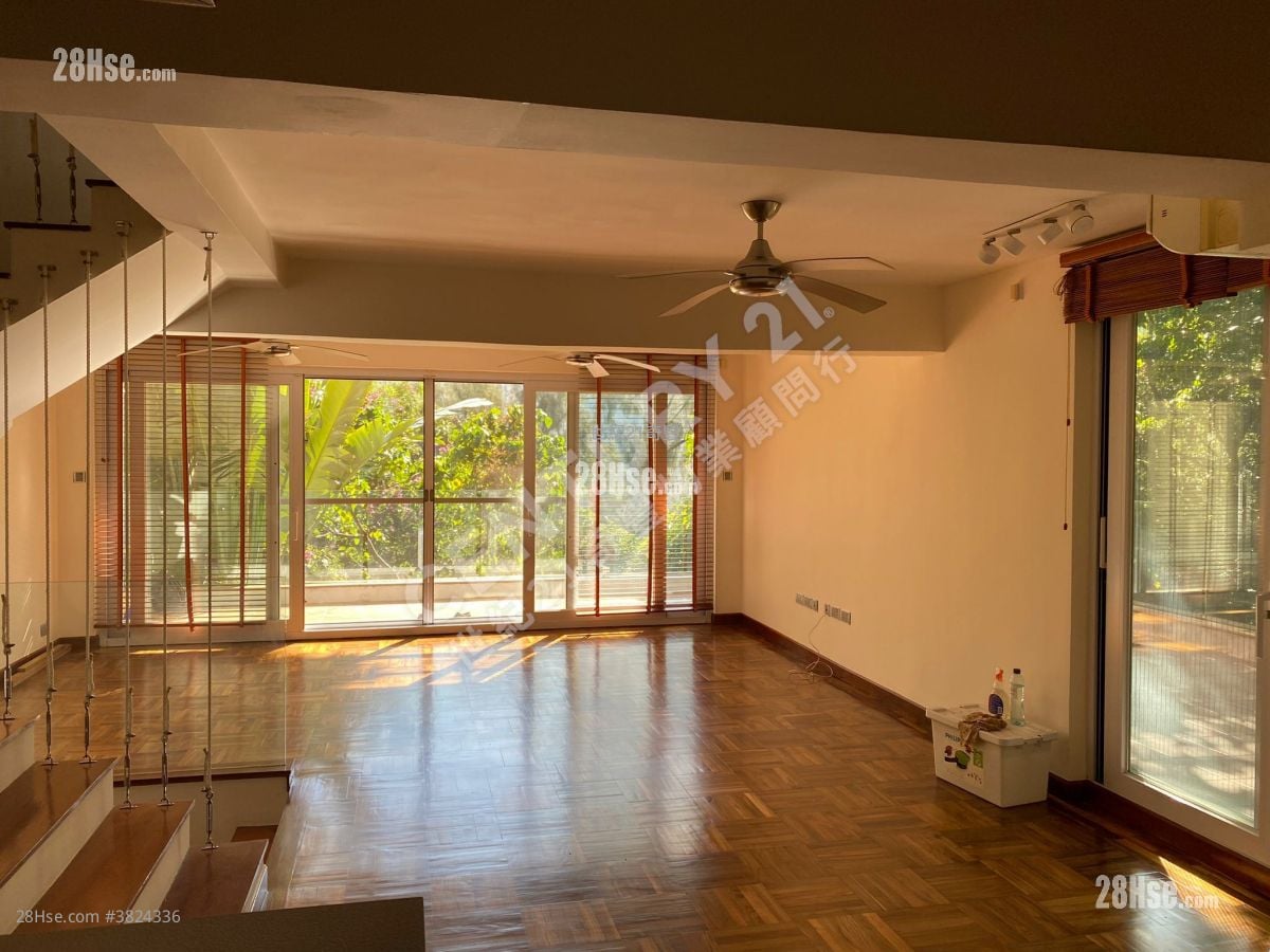 Village House Sell 5+ Bedrooms , 3 Bathrooms