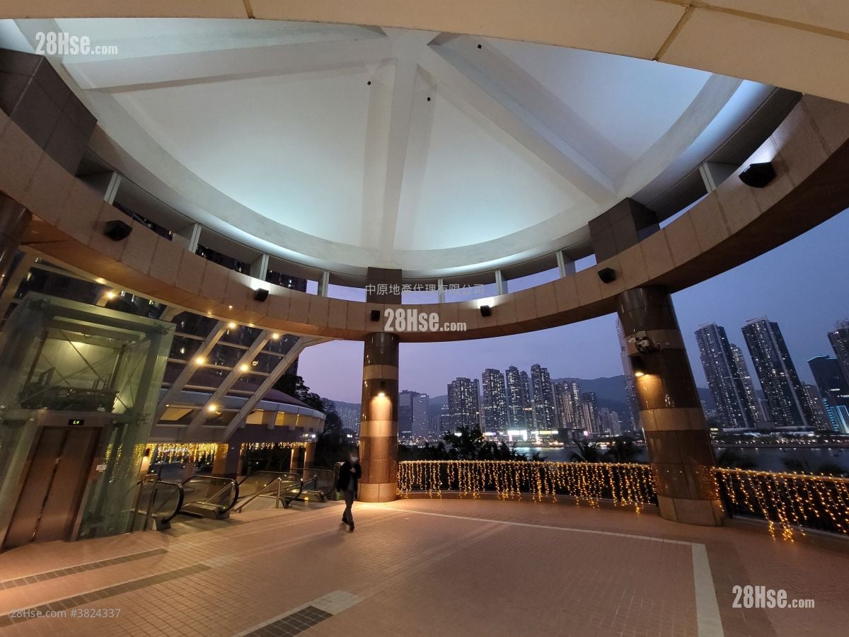 灏景湾 租盘 2 房 , 1 浴室 666 平方尺