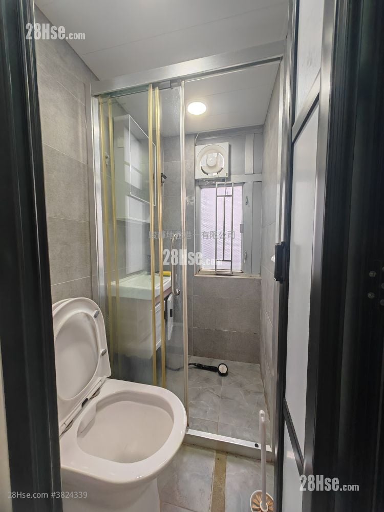 麗華樓 租盤 1 房 , 1 浴室 160 平方呎