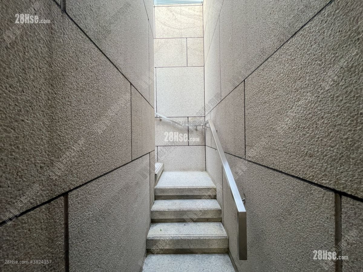 天晉 售盤 5+ 房 , 3 浴室 1,655 平方呎