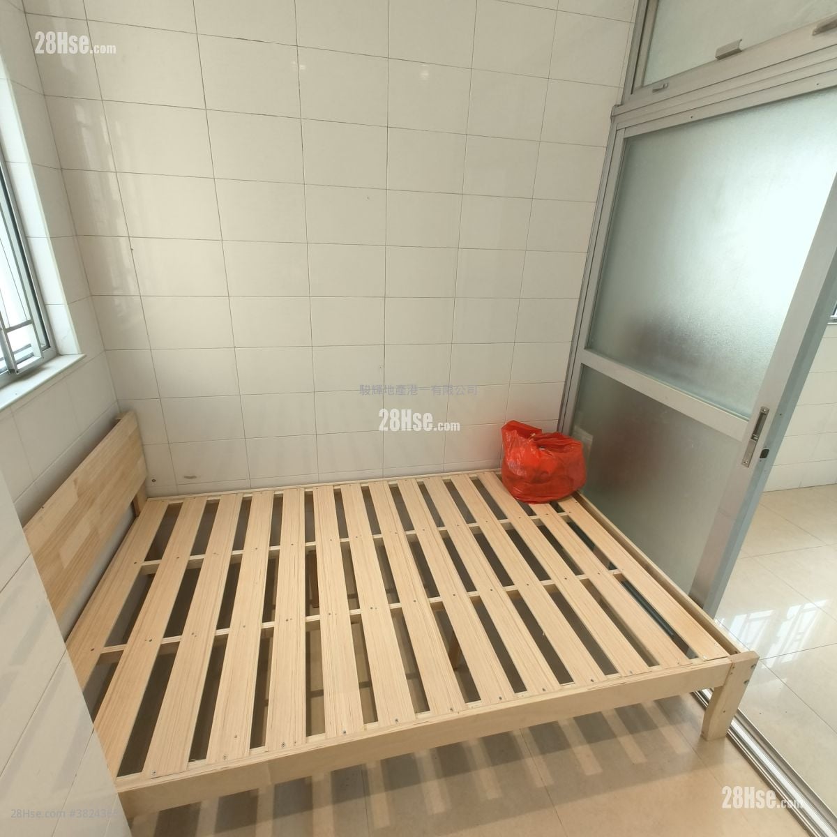 Hoi Yuen Mansion Rental 1 Bedroom , 1 Bathroom 180 ft²