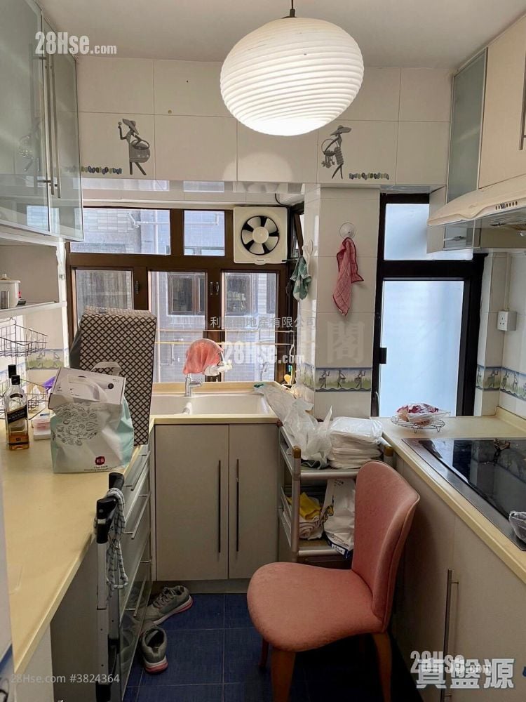 富豪閣 售盤 723 平方呎