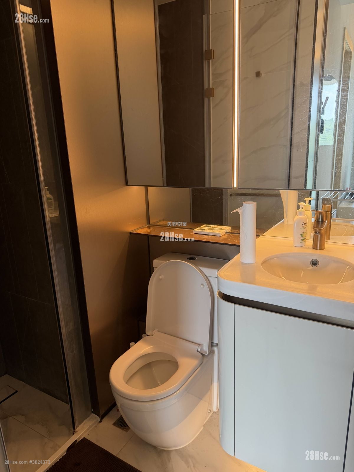 One Innovale 租盤 315 平方呎