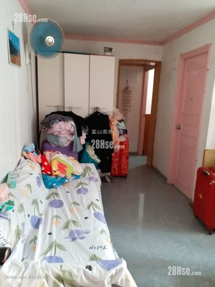 嘉强苑 售盘 3 房 , 1 浴室 559 平方尺