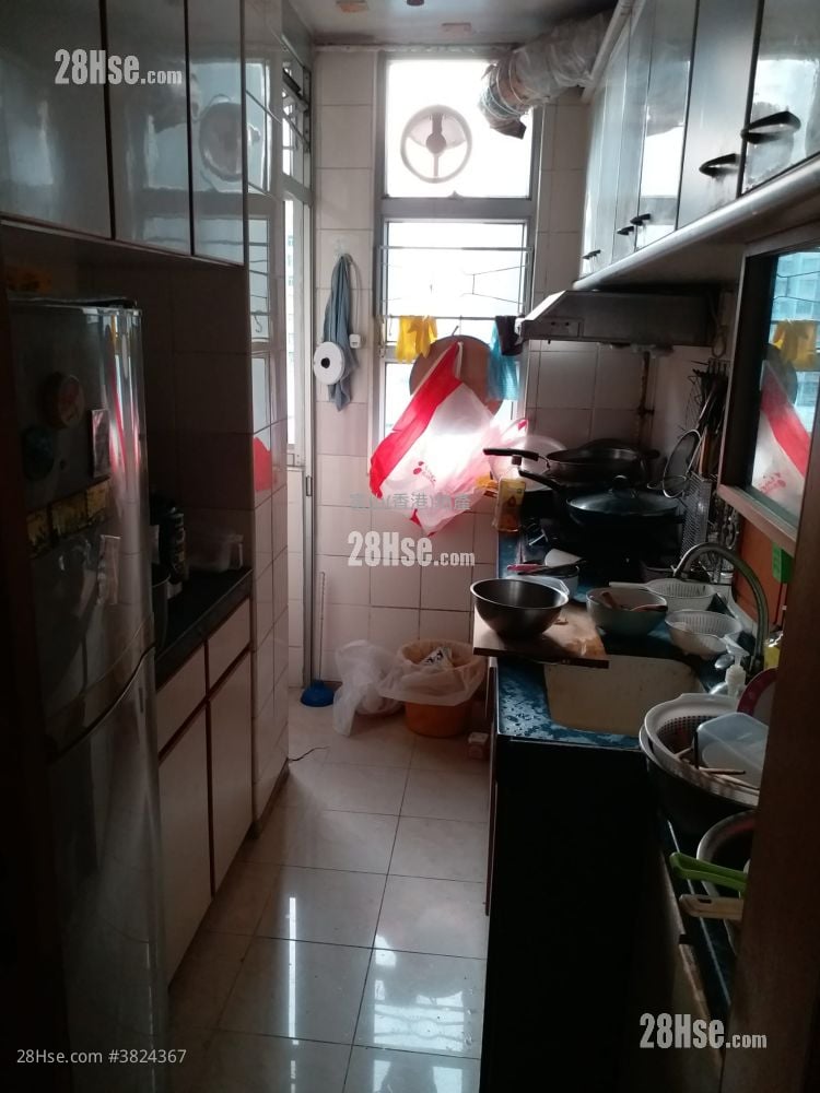 嘉强苑 售盘 3 房 , 1 浴室 559 平方尺