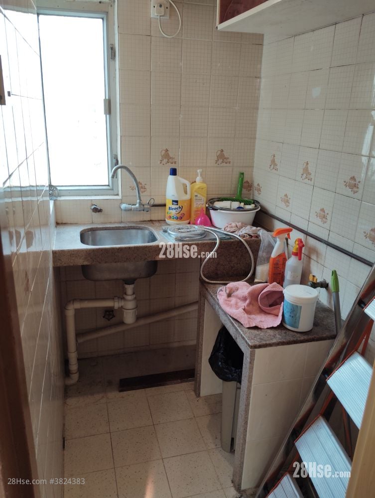 耀辉大厦 租盘 2 房 , 1 浴室 229 平方尺