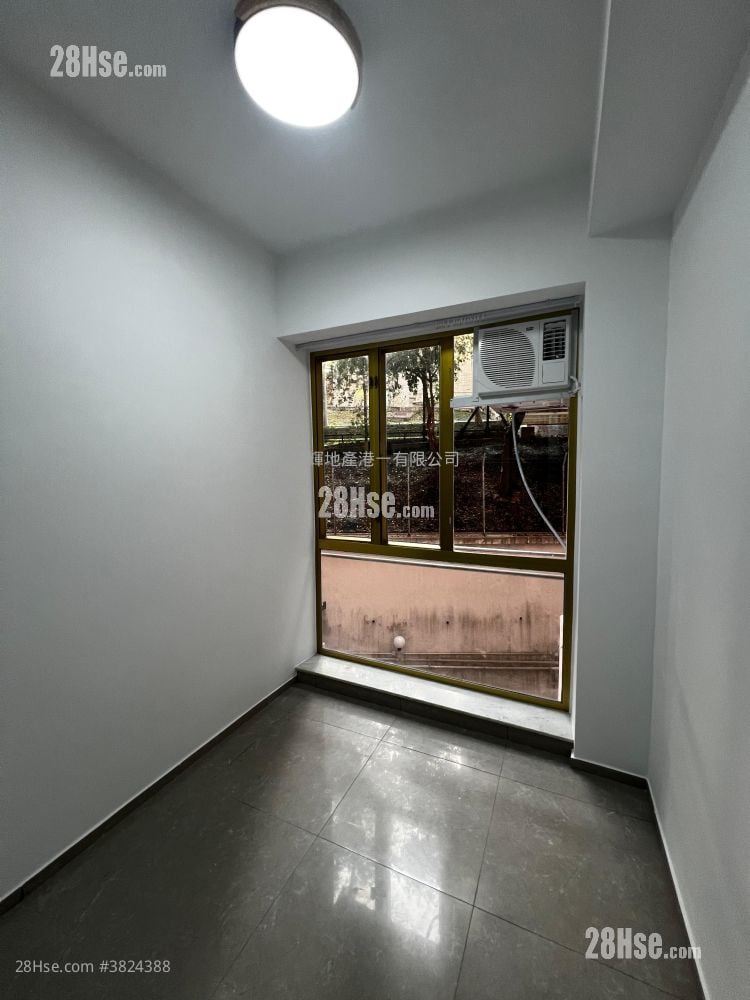 Universal Mansion Rental 1 Bedroom , 1 Bathroom 160 ft²